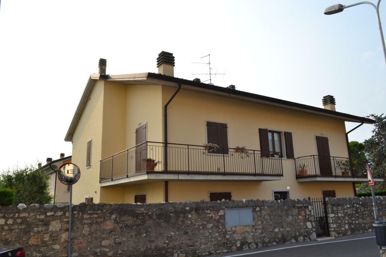 Torri Centro Apartamento Torri Del Benaco Exterior foto